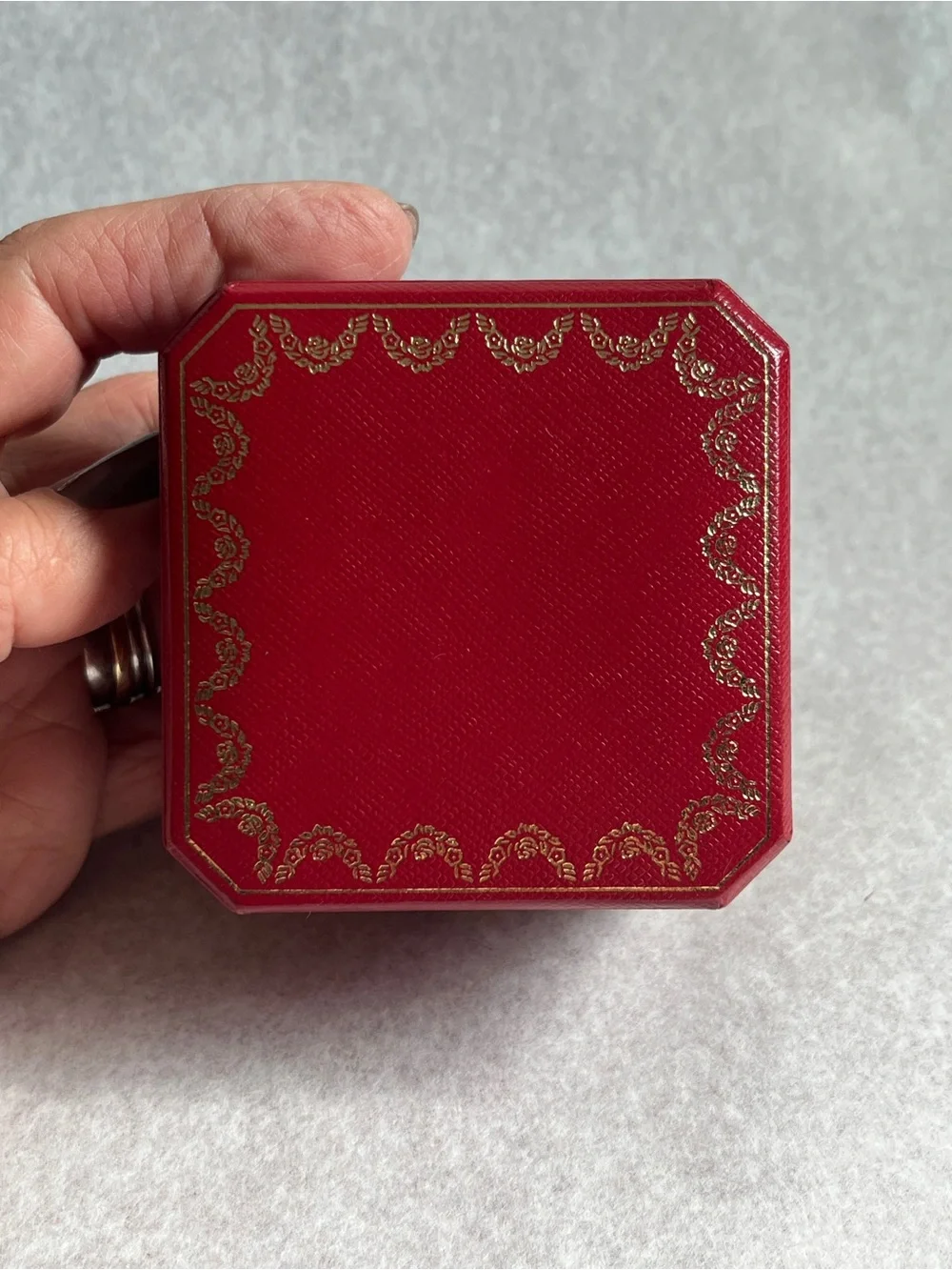 Cartier empty ring